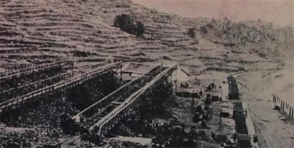 640 (2)